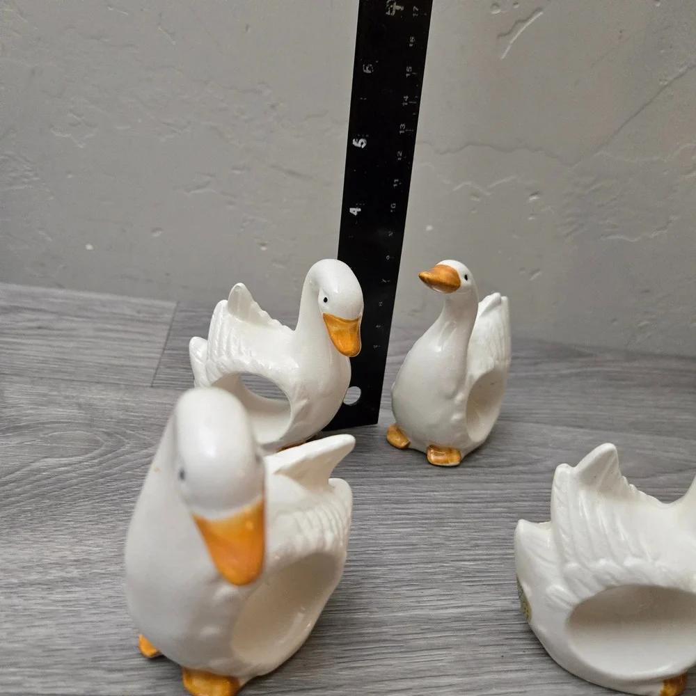 White Goose Napkin Rings Set 4 Vintage Ceramic Japan Cottagecore 80s